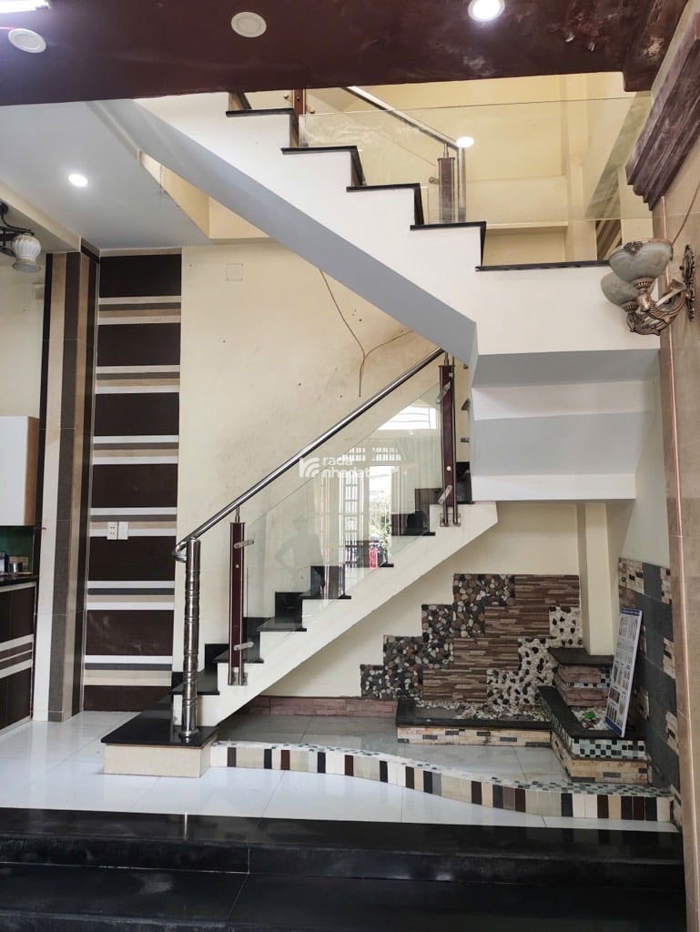 Chợ Cây Thị - Phan văn trị P11 Bình Thạnh - giáp Trục PHẠM VĂN ĐỒNG - 55m2 - 3 Tầng đúc BTCT