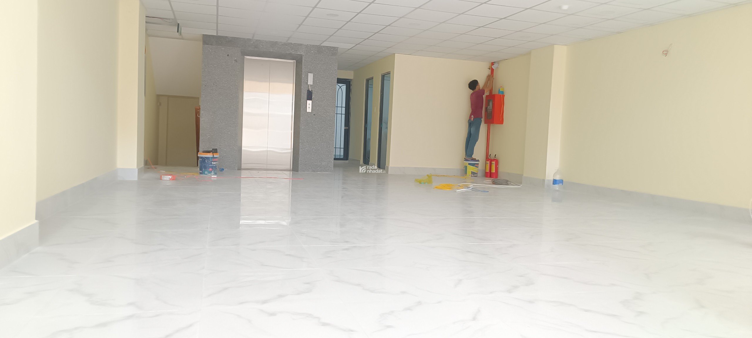 Cho thuê văn phòng đẹp 85m2, giá 25 triệu/sàn tại 61 Phổ Quang, Tân Bình
