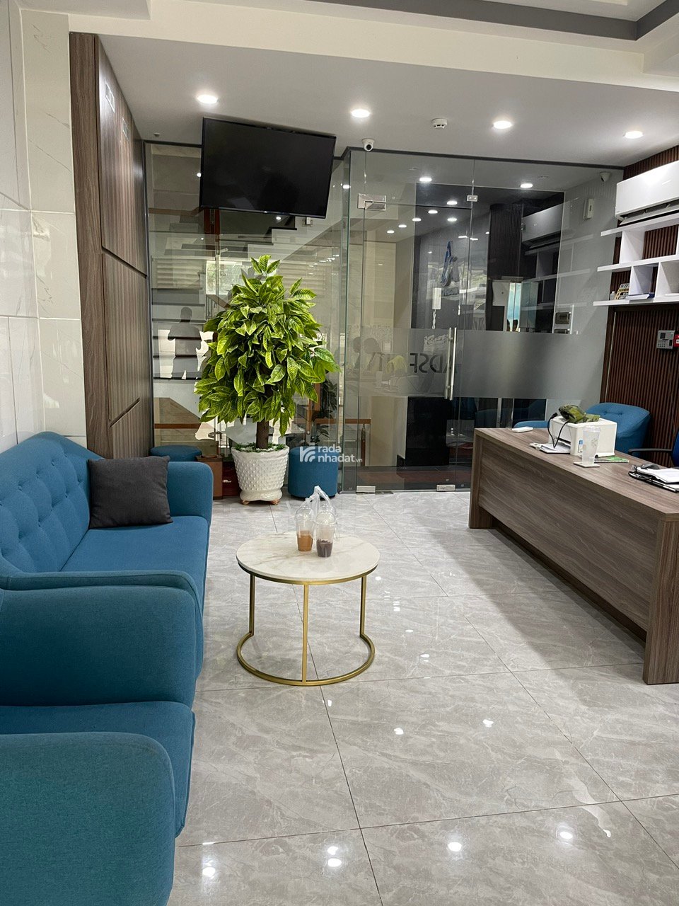 BÁN NHÀ VĂN PHÒNG HIỆN ĐẠI  ĐA NĂNG, VỊ TRÍ VÀNG GẦN GA T3