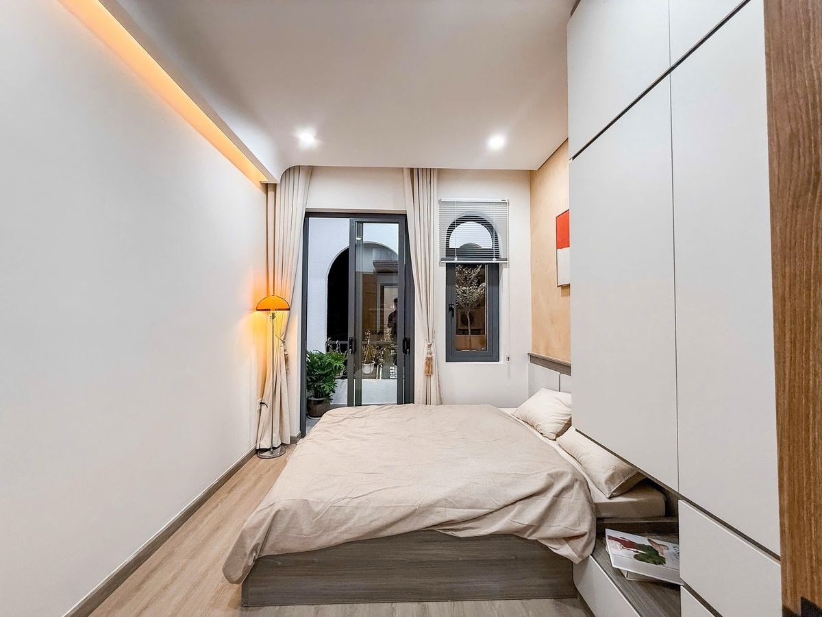 SIÊU HOT  , HẺM NHỰA XE TẢI 8M ,P13 , TÂN BÌNH ,SÁT ETOWN , GA T3 , KTS THIẾT KẾ ,3PN , 6.45 TỶ