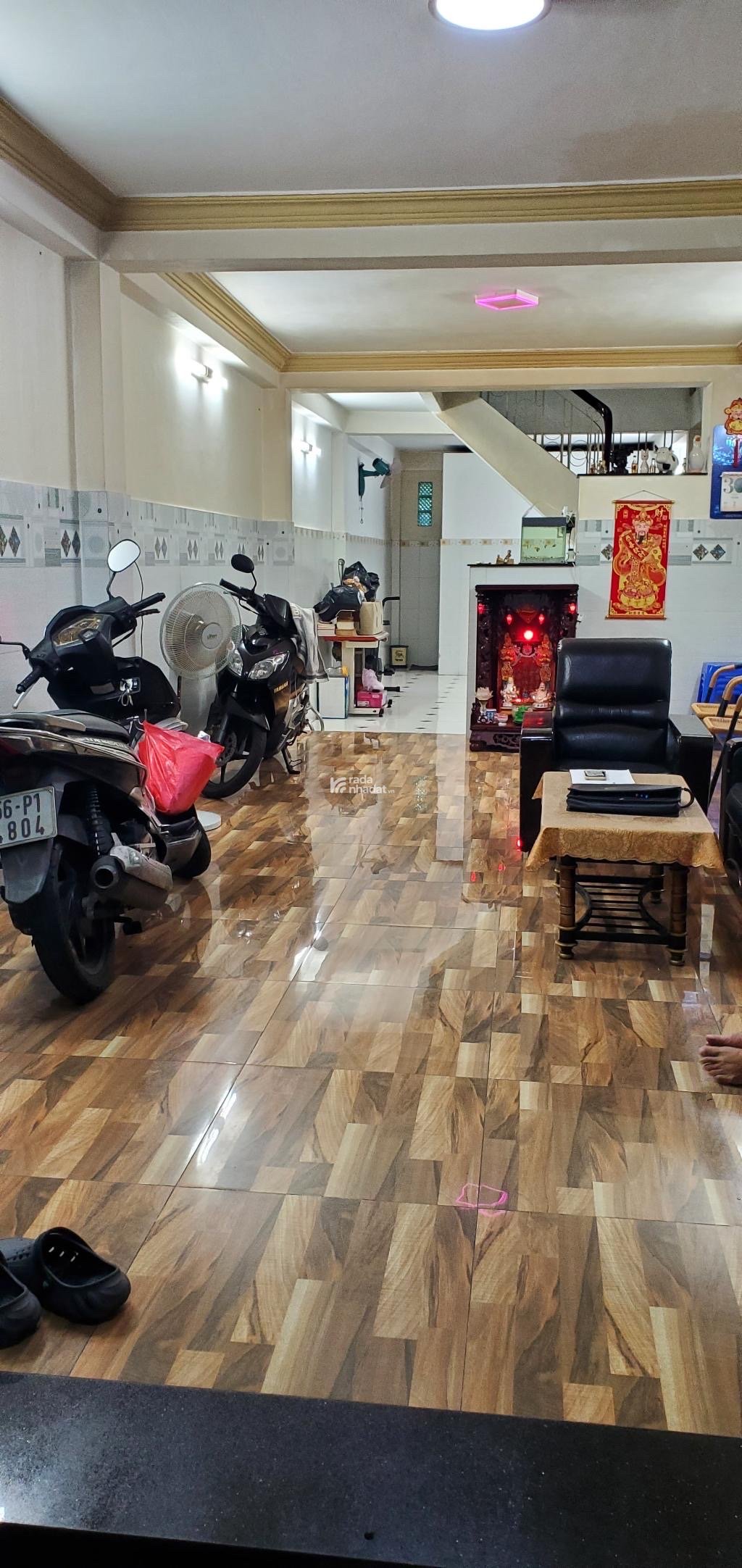 HẺM THÔNG XE TẢI TRÁNH, VÀI BƯỚC RA MT THOẠI NGỌC HẦU - 65M2 - 3TẦNG BTCT- SÂN THƯỢNG 