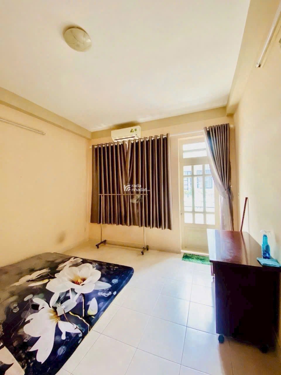 Người thân cần bán gấp nhà DT 59m2 giá 2tỷ590tr Lê Quang Định, P1, Gò Vấp. Nhà SHR