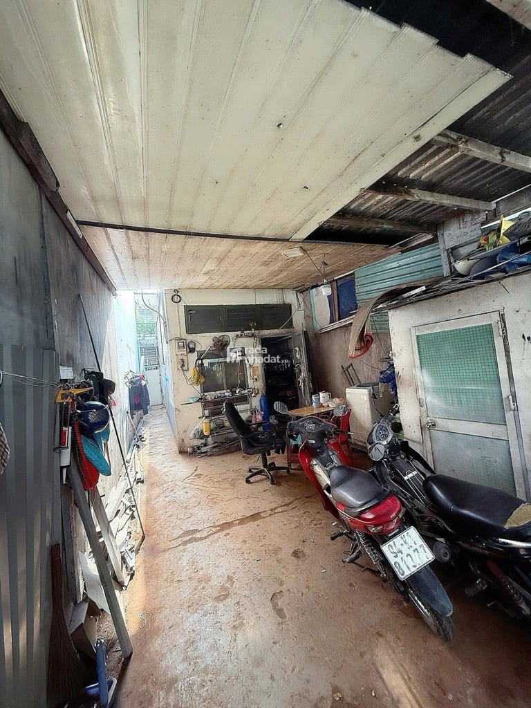 BÁN NHÀ ĐƯỜNG SỐ 1 100M2 5.6 TỶ HẺM XE HƠI THÔNG GẦN AEON MALL TÂN PHÚ