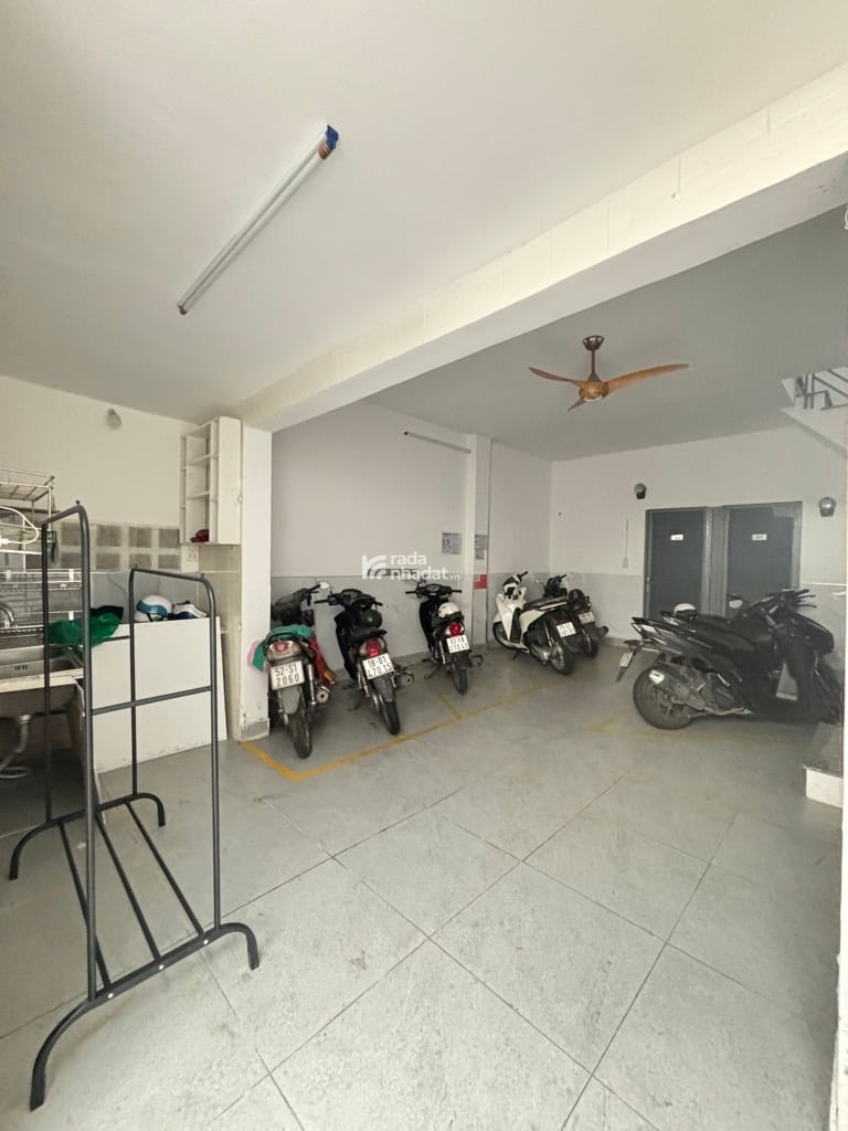 bình thạnh 72m2, nhỉnh 6T, giáp các trường đại học