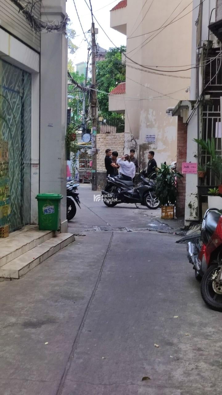 BÁN KHÁCH SẠN HẺM 4M CỐNG QUỲNH, P. NGUYỄN CƯ TRINH,TRUNG TÂM Q.1, 25 PHÒNG, THANG MÁY, NHỈNH 18 TỶ