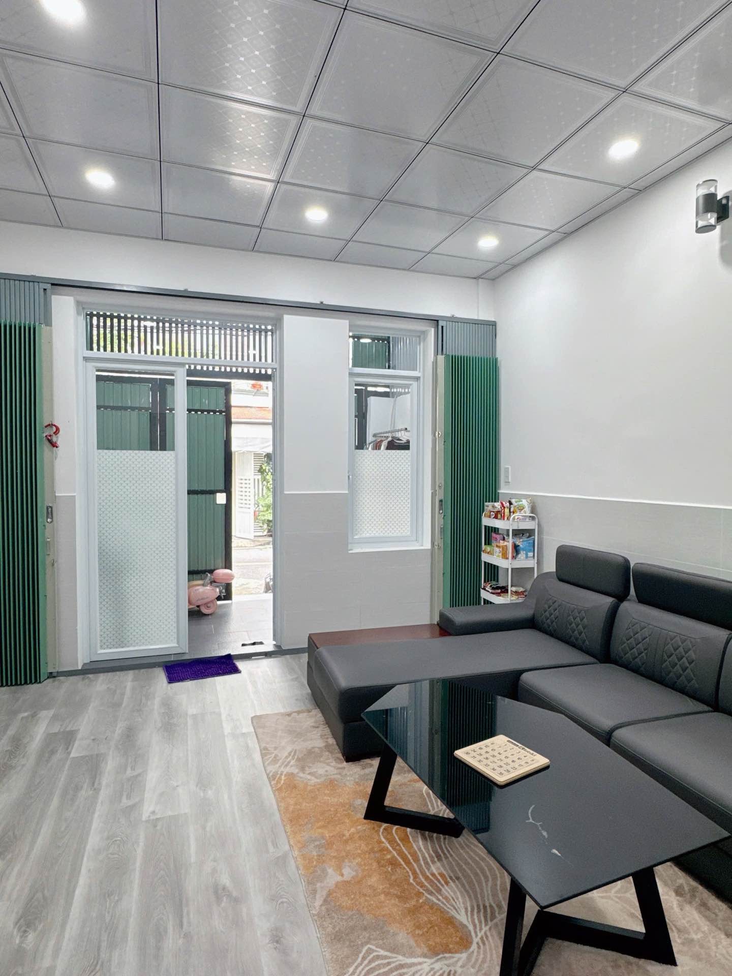 HXH 8m Thoại Ngọc Hầu, 115m2, 4x28.5, 5PN, nhà đẹp ở ngay, Chỉ 9.9 tỷ TL