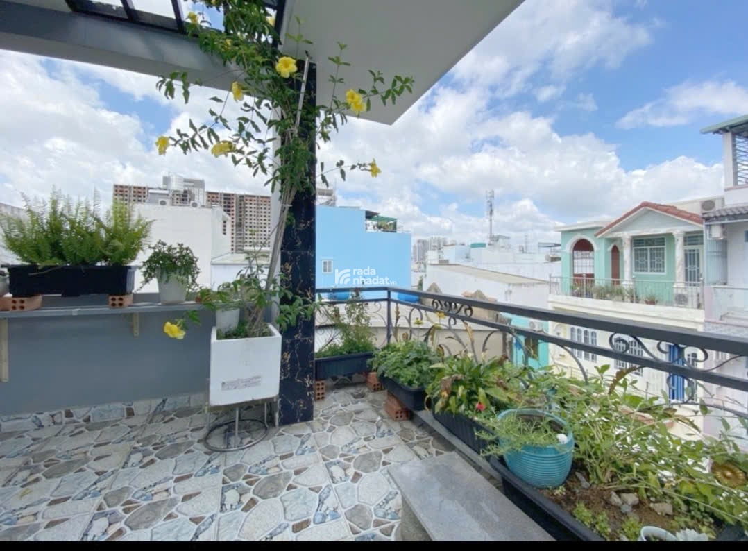 Nhỉnh 5T -60MV nhà đẹp 3 lầu hẻm 5M -kdc dân trí - cách Phú Mỹ Hưng 1P chạy xe 