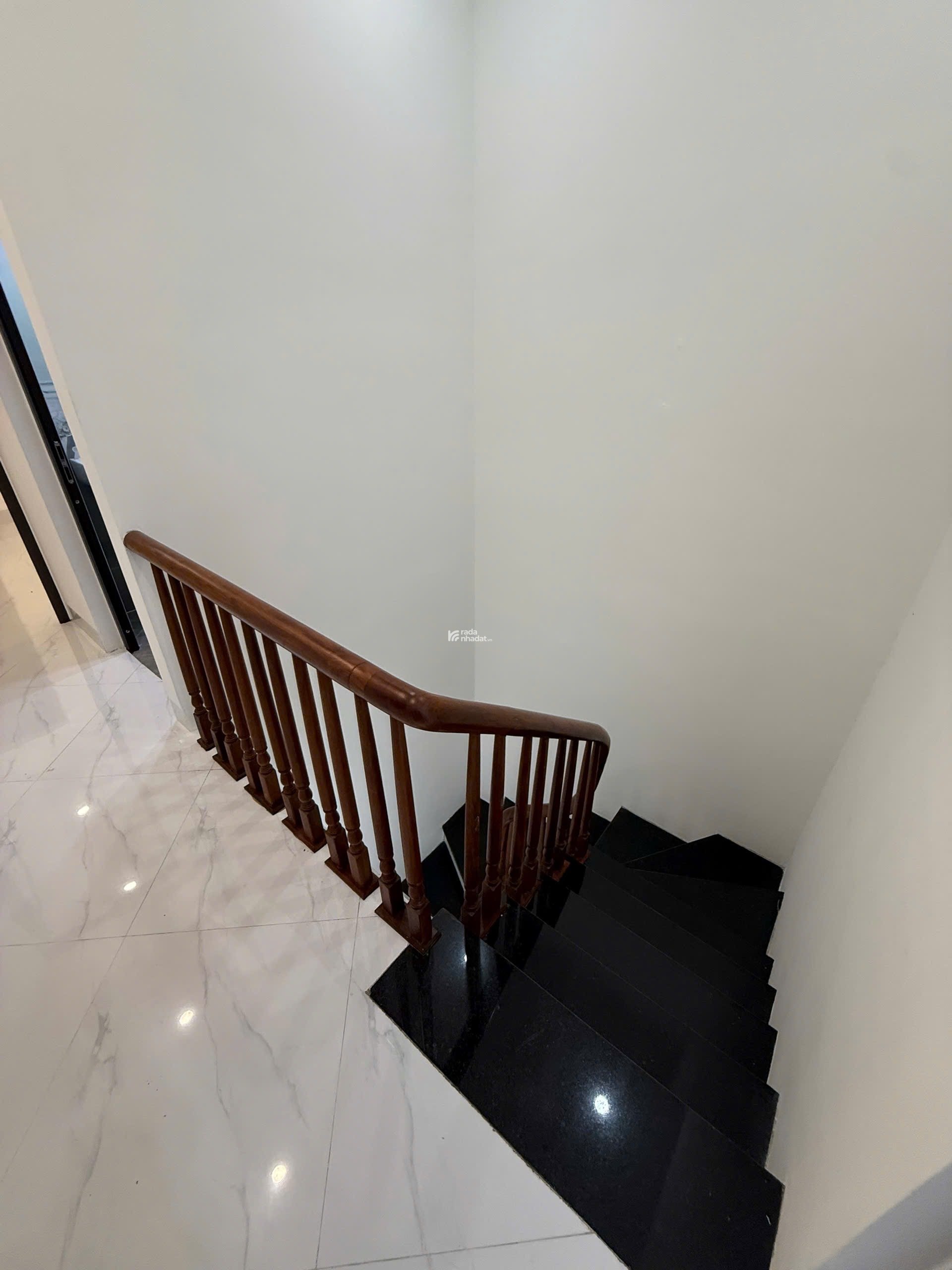 BÁN NHÀ 3 TẦNG QUẬN HOÀNG MAI