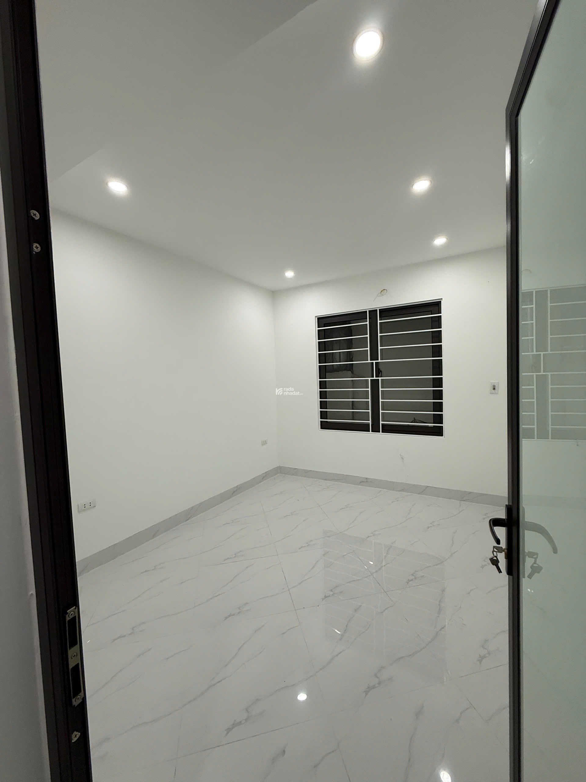 BÁN NHÀ 3 TẦNG QUẬN HOÀNG MAI