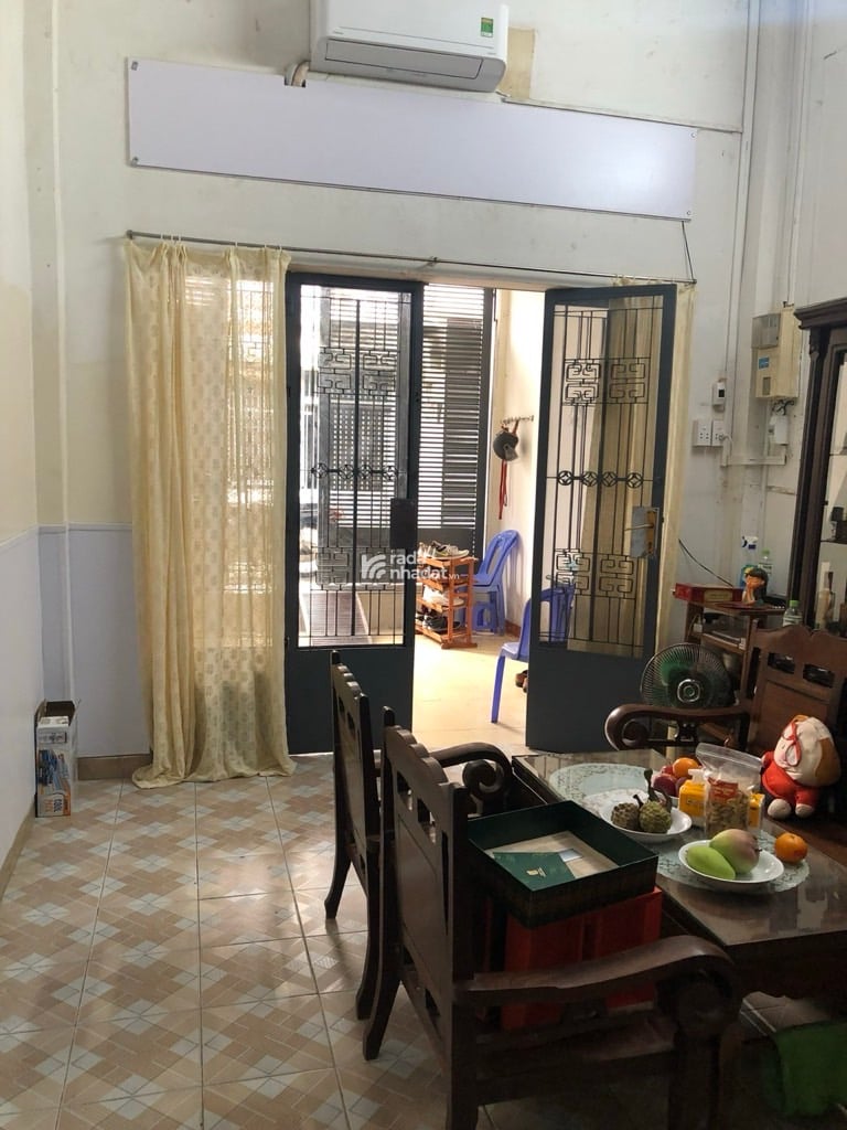 BÁN NHÀ, HẺM NHỰA Ô TÔ TRÁNH NHAU, SÁT NGÃ TƯ THỦ ĐỨC, 65m2 CHỈ 6,2 TỶ.