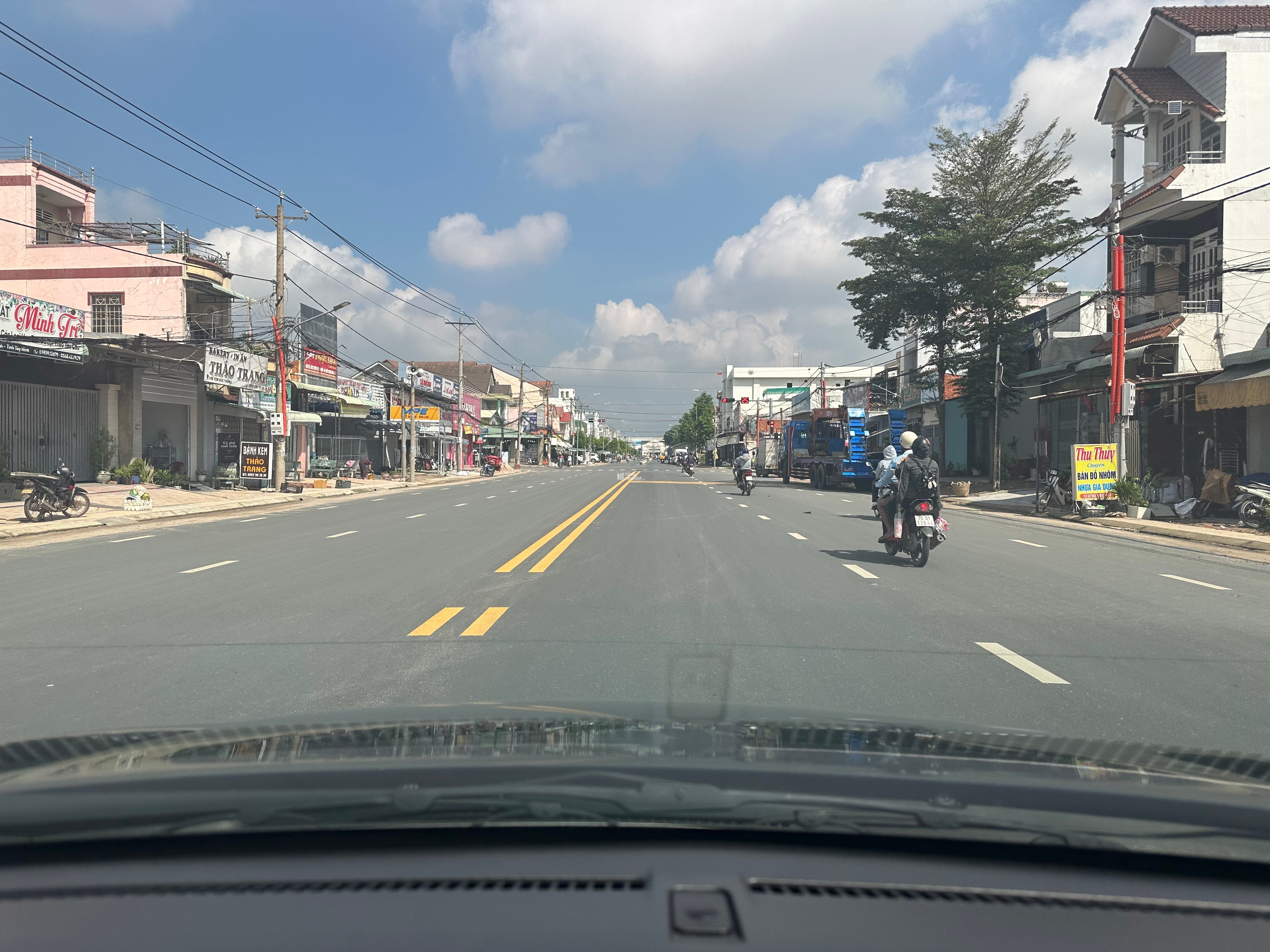 Bán Nhà Mặt Tiền Tôn Đức Thắng Hoa Thành Tây No h