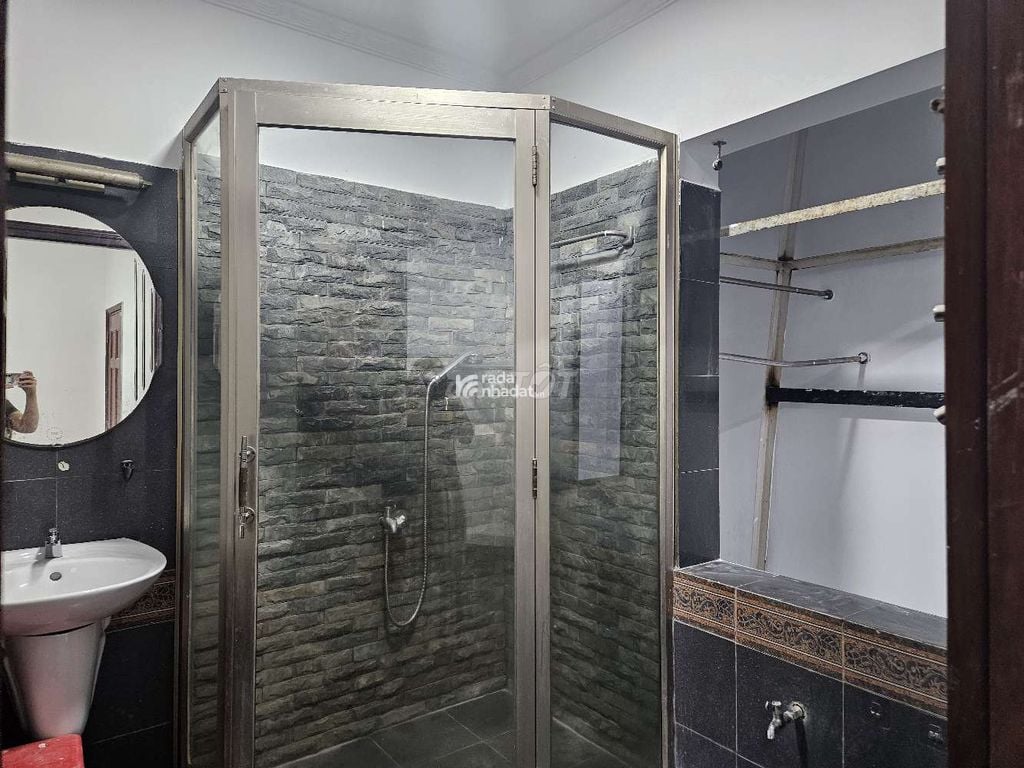 CHO THUÊ NHÀ HẺM XE HƠI PHÚ THỌ HÒA, TÂN PHÚ, DT 5 X 11M, NHÀ 1 LẦU, 2PN 2WC