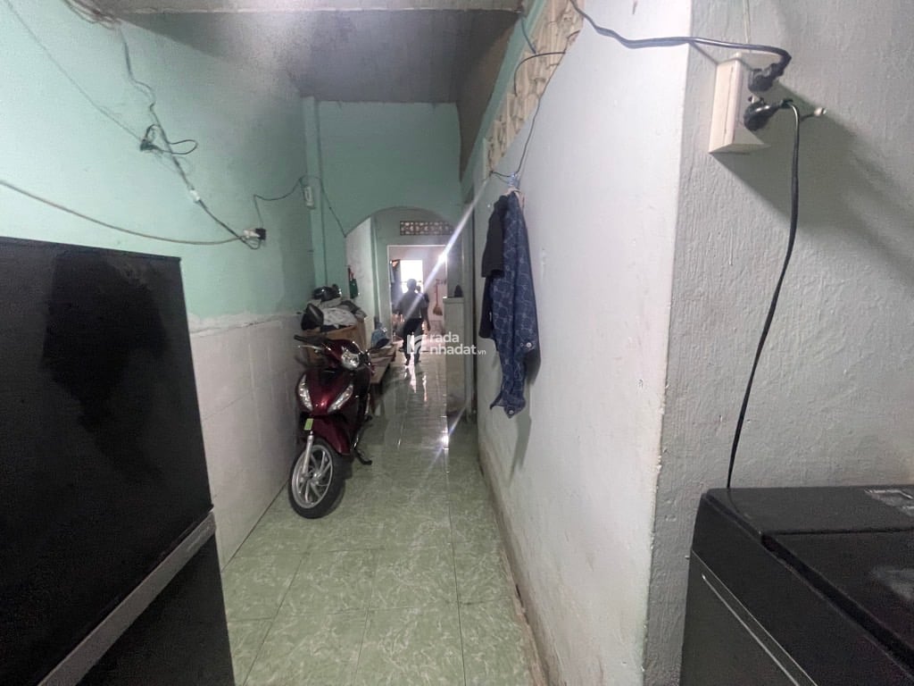 NGAY ĐẦM SEN, HẺM XE HƠI TÔ HIỆU, TÂN PHÚ, 51M2 HIẾM CÓ. GIẢM 450TR CHỈ CÒN 5.3T