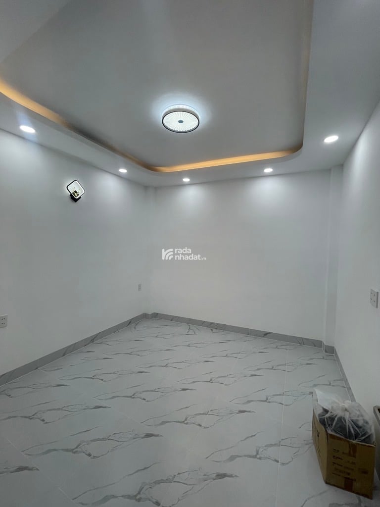 Nhà Mới 41m2, HXH (Có sân đậu trước nhà), 4 Tầng BTCT, Nguyễn Văn Đậu, Bình Thạnh