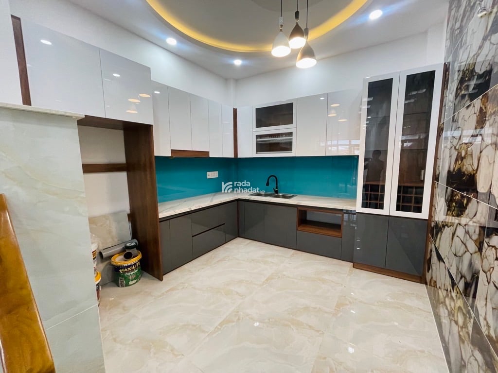 Nhà Mới 41m2, HXH (Có sân đậu trước nhà), 4 Tầng BTCT, Nguyễn Văn Đậu, Bình Thạnh