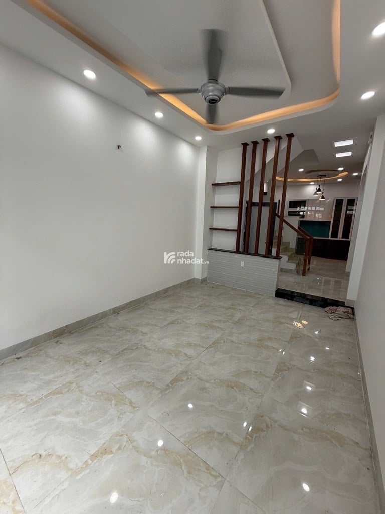 Nhà Mới 41m2, HXH (Có sân đậu trước nhà), 4 Tầng BTCT, Nguyễn Văn Đậu, Bình Thạnh