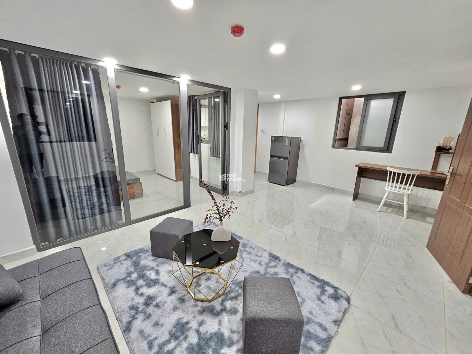 TOÀ CHDV CAO CẤP 218m2 43 CĂN - DÒNG TIỀN 300TR/THÁNG - TRUNG TÂM BÌNH THẠNH