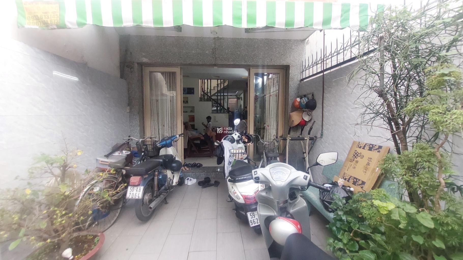 bán nhà mặt tiền gần AEON mail tân phú