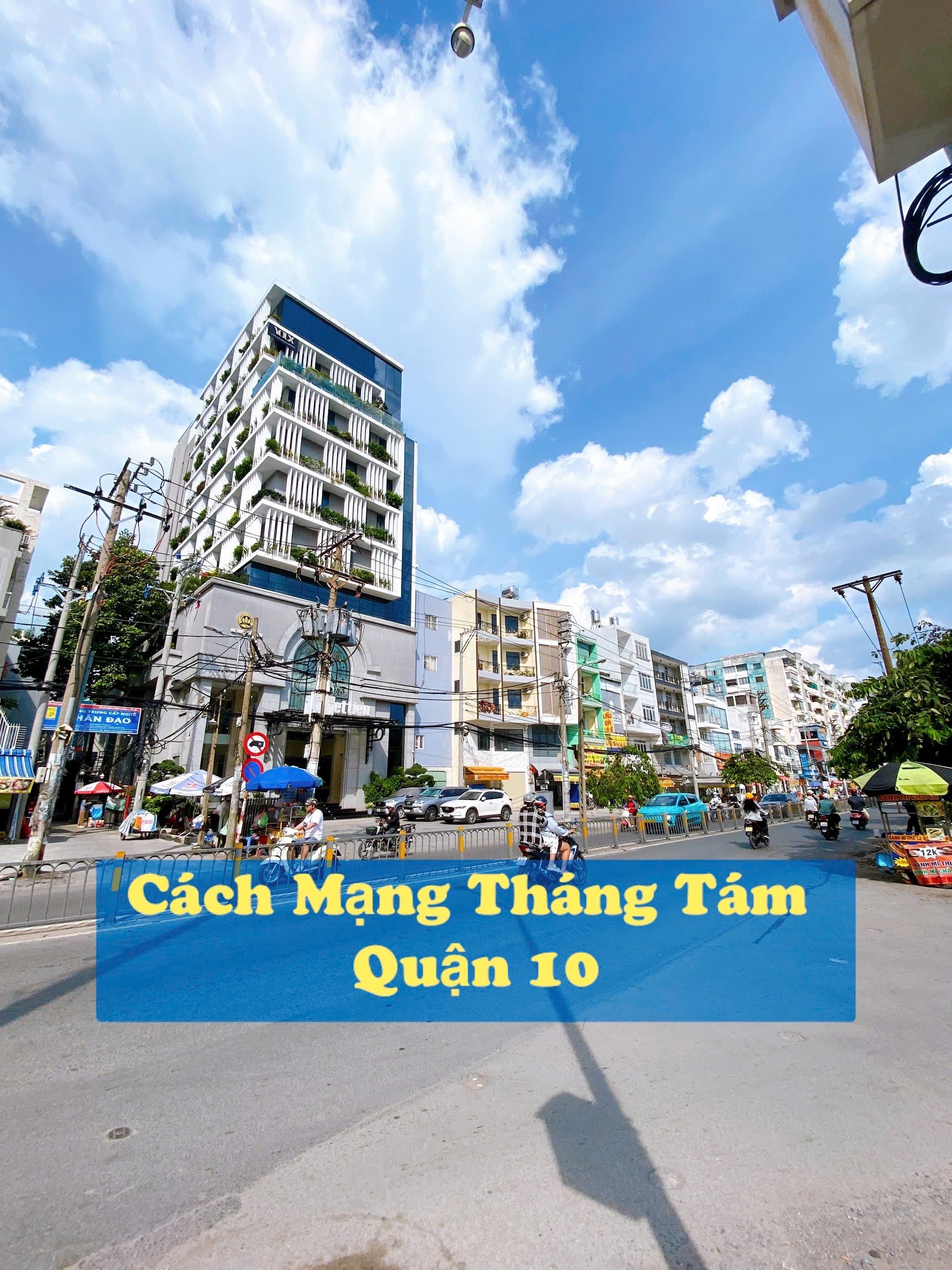 Chung cư QUẬN 10 - Cách Mạng Tháng Tám - 7 x 7 m ( Vuông vức ) -Lô góc -2.65 tỷ
