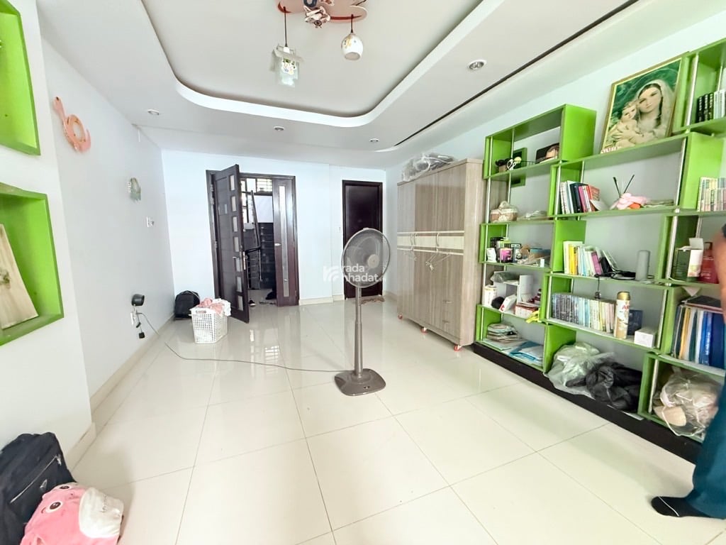 MẶT TIỀN ĐỒNG ĐEN - VỊ TRÍ VÀNG - KINH DOANH  