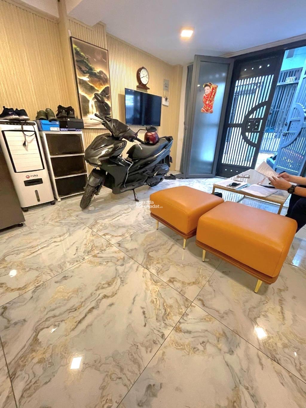 Nhà Đẹp - 3 tầng - 34m2 - HXH - Chỉ 4.2 Tỷ