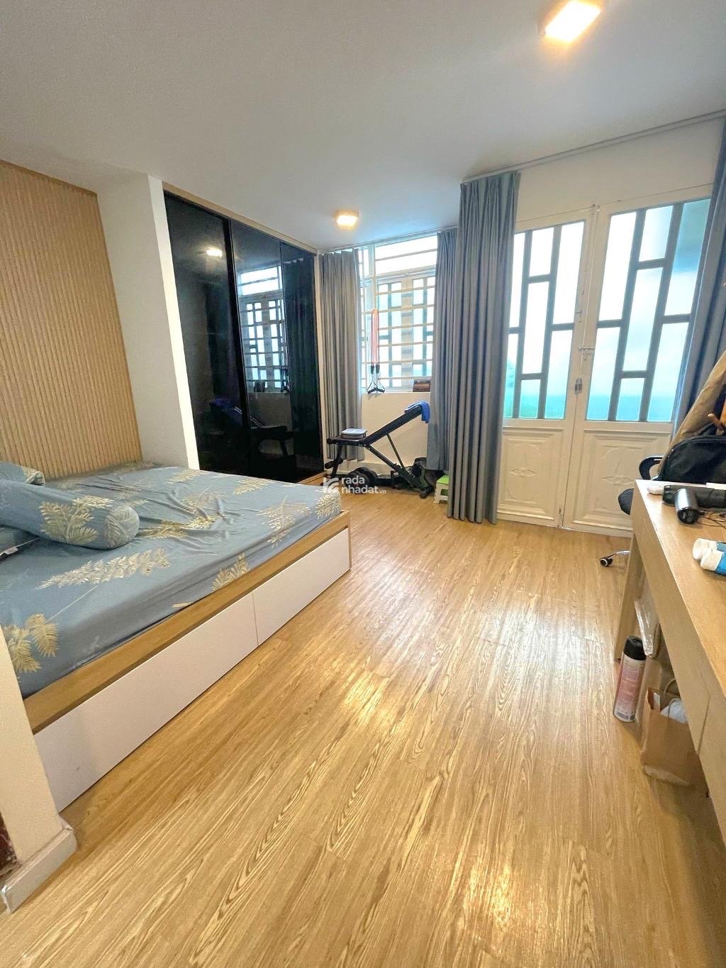 Nhà Đẹp - 3 tầng - 34m2 - HXH - Chỉ 4.2 Tỷ