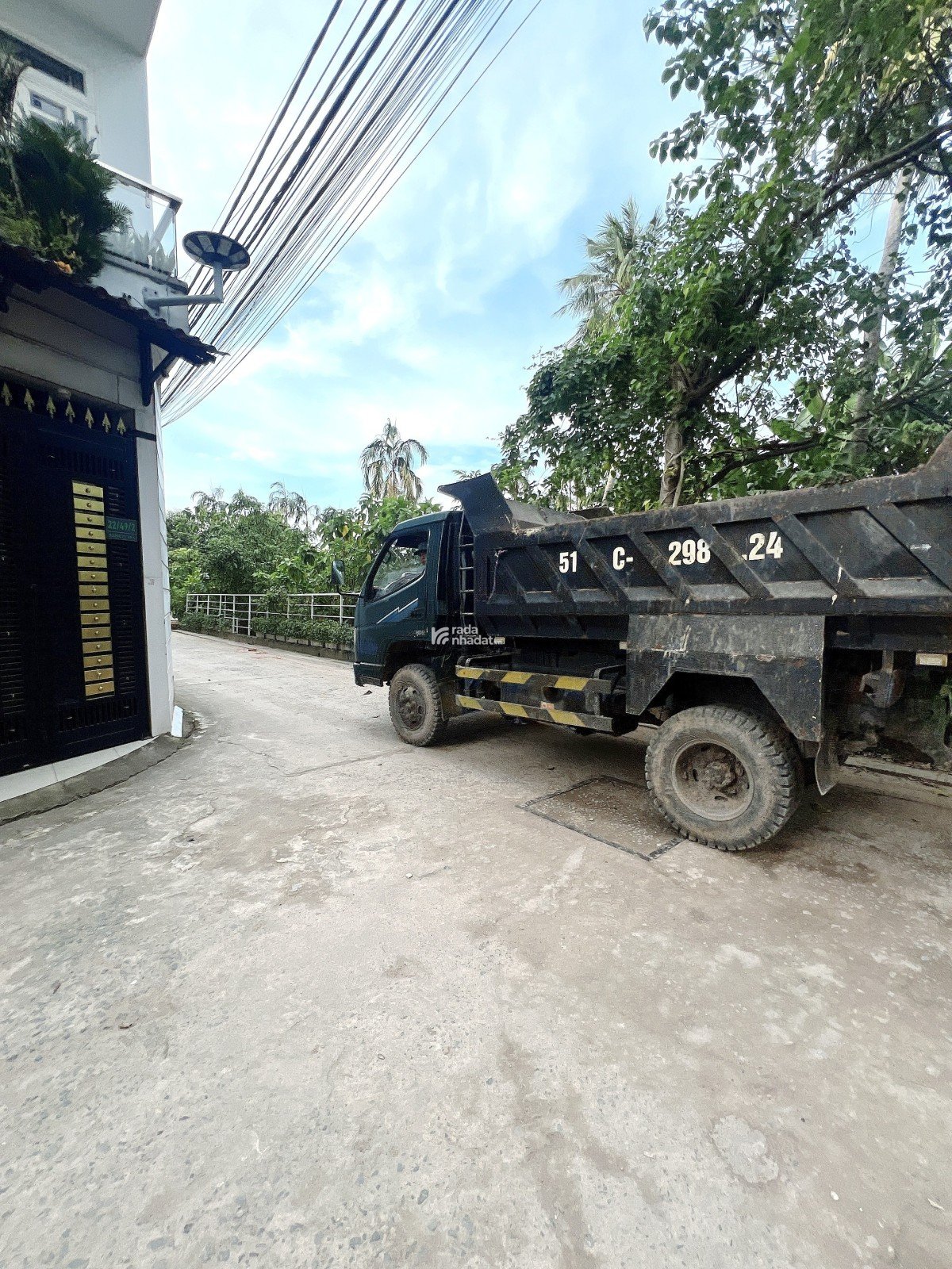 Nhà 4 tầng 5pn 6wc linh đông ở sạch sẽ an ninh , kinh doanh thuận lợi&cho thuê thu nhập cao