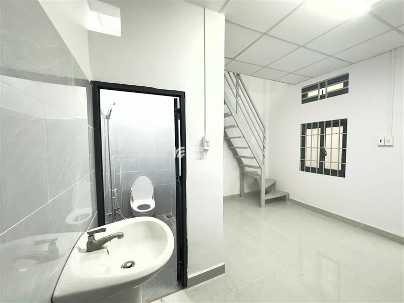 MẶT TIỀN TRẦN BÁ GIAO- P.5- GÒ VẤP- DT: 5*17M- 9 TỶ 5