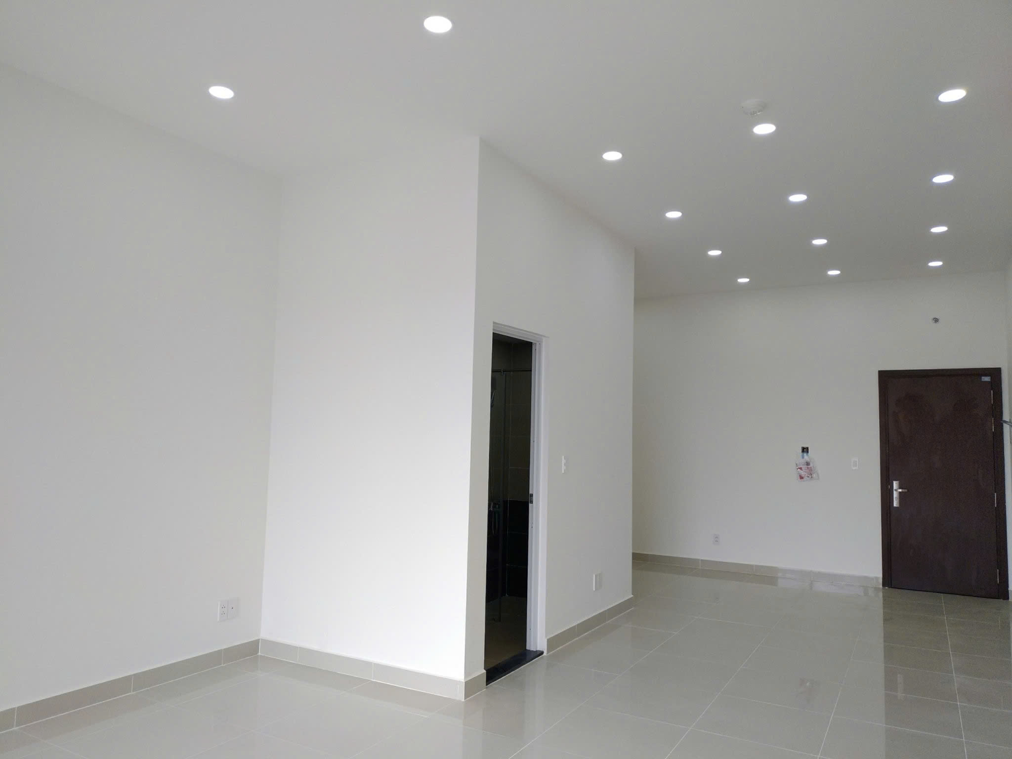 Bán căn 1PN 3,85 tỷ tại The Sun Avenue, 45m2, NTCB, đã có sổ hồng, vào ở ngay