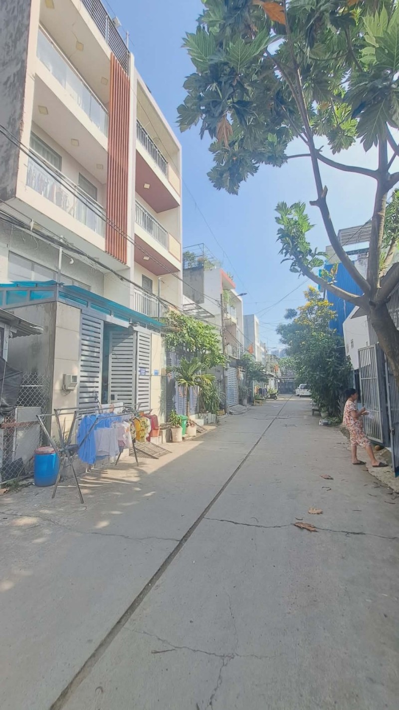 Bán Đất 70m2 Thổ Cư, Nguyễn Xiển, Sát VINHOMES GRAND PARK. Giá 3.9 Tỷ 