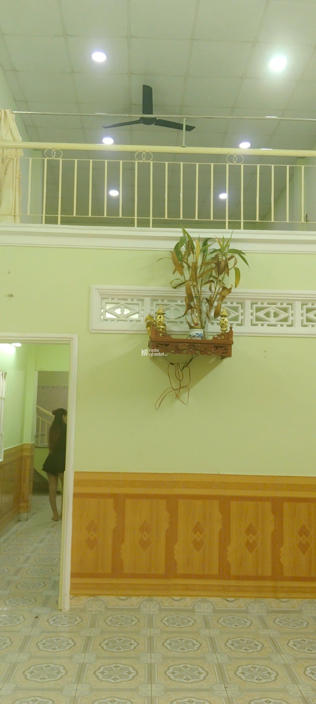 Bán Nhà Phạm Ngũ Lão , Dĩ an 60m2 , 1 Trệt 1 Gác Đúc , Ngang 5x13 Sổ riêng , Xe máy Chỉ 2 Tỷ 370tr