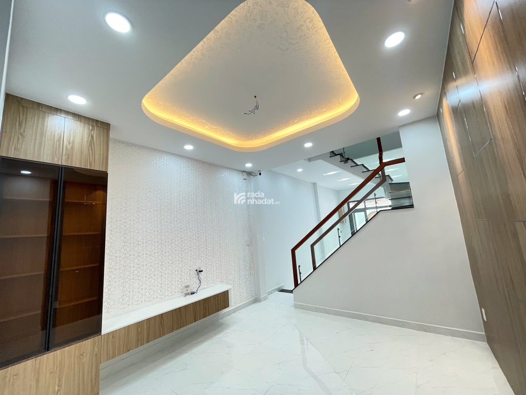 HẺM XE TẢI 8M TRUNG TÂM TÂN PHÚ - KẾ QUẬN 11 - 100M2 - 3 TẦNG NHÀ MỚI Ở NGAY - NHÀ ĐẸP 10 TỶ 400