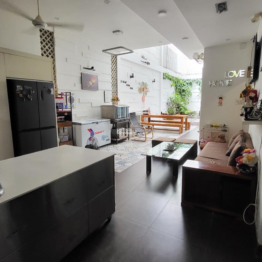 RESORT NGHĨ DƯỠNG - KHU BIỆT THỰ KIỀU ĐÀM- TRẦN XUÂN SOẠN- Q.7-DT:200M2 - 26 TỶ