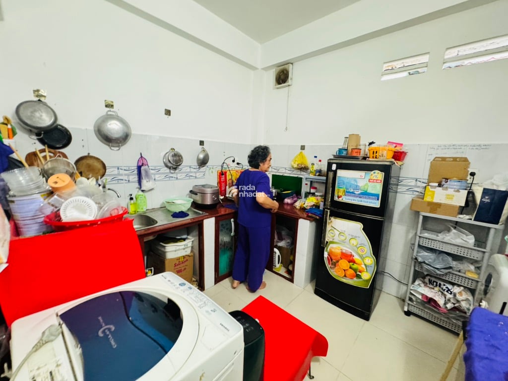 Bán Gấp Nhà Hẻm Ba Gác - 57m2 Nhỉnh 4 Tỷ - Dương Bá Trạc - Đang cho Thuê - Quận 8