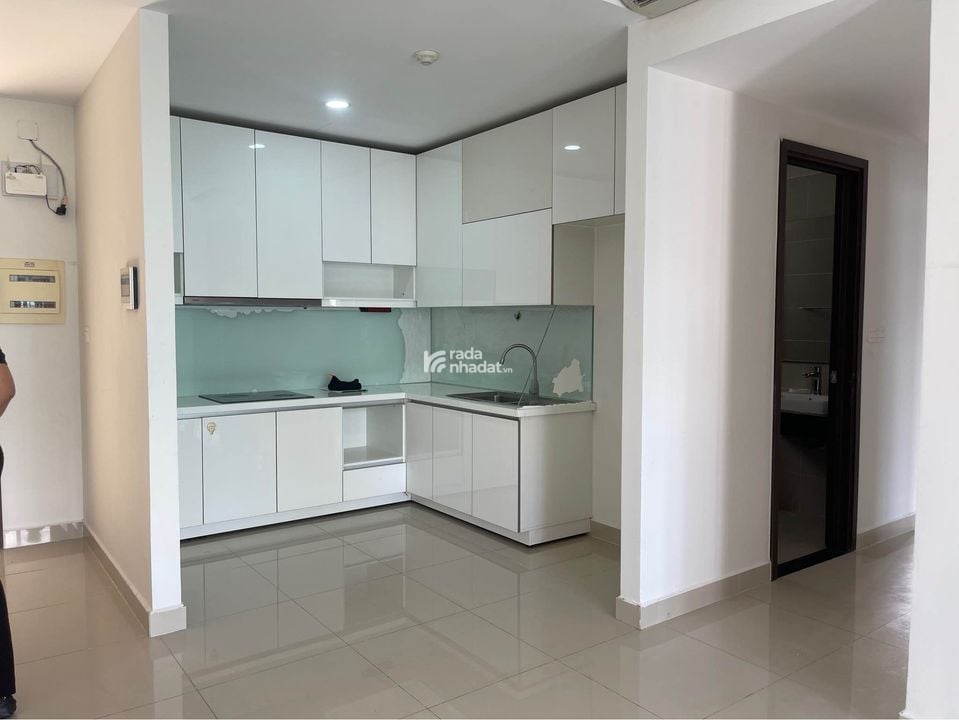 Cho nhanh căn hộ Sunrise Riverside 3pn full nội thất giá rẻ
