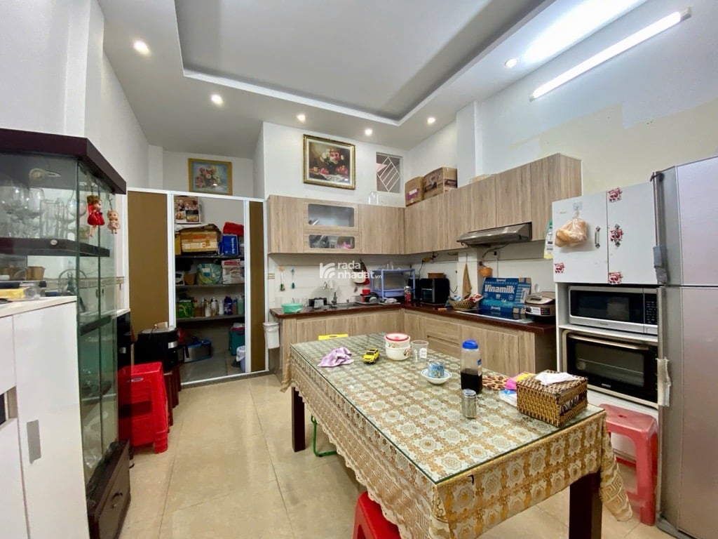 NHÀ 4 TẦNG ĐƯỜNG NGUYỄN THẾ TRUYỆN - KHU TÂN SƠN NHÌ - TÂN PHÚ - 4X15 - 4PN - HẺM XE HƠI