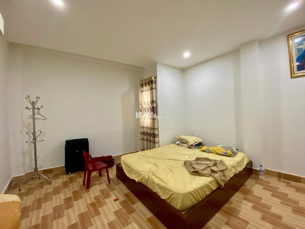 NHÀ 4 TẦNG ĐƯỜNG NGUYỄN THẾ TRUYỆN - KHU TÂN SƠN NHÌ - TÂN PHÚ - 4X15 - 4PN - HẺM XE HƠI