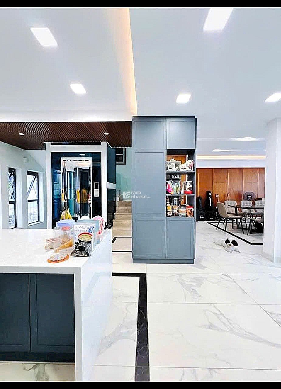  GẤP BÁN GIẢM 1 TỶ BIỆT THỰ NGUYỄN THÔNG, P.9, Q.3 . ĐẲNG CẤP, NỘI THẤT Ý, GIÁ SỐC 28 TỶ . 