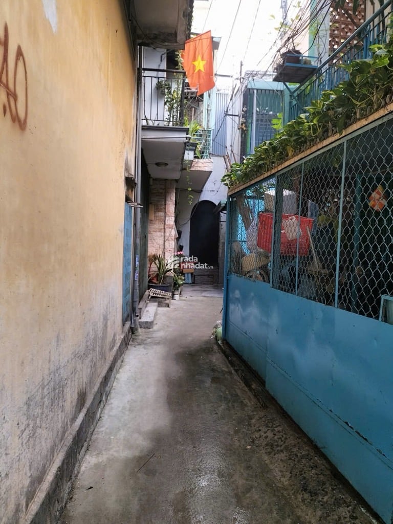 NGAY LANDMARK 81, ĐIỆN BIÊN PHỦ, BÌNH THẠNH, 20M2 TIỆN XÂY. GIẢM 350TR CHỈ 2.2T TL 