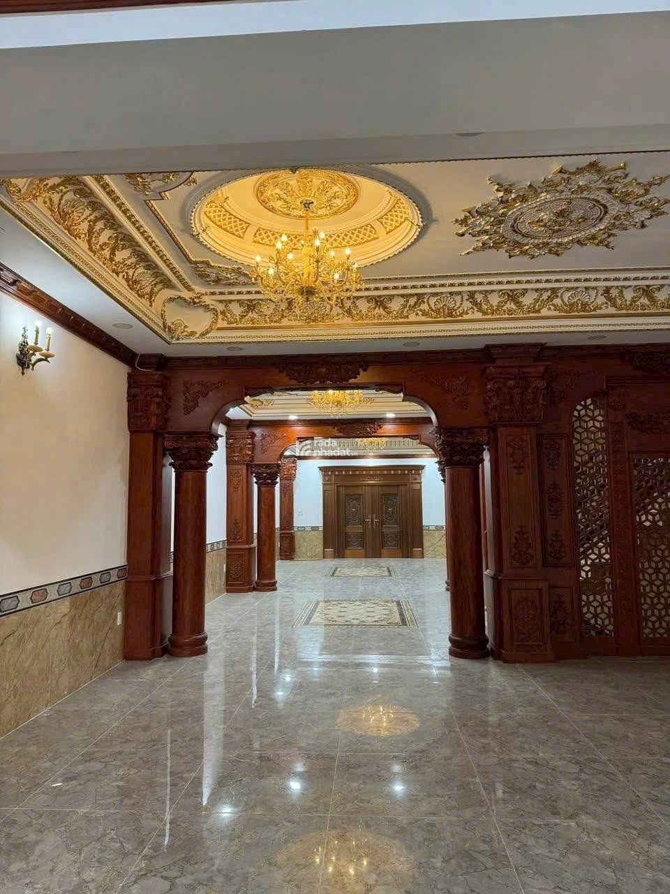 Giảm sốc 2 tỷ bán nhanh biệt thự mặt tiền Hương Giang quận 10 (DT 6,6x26m) 1 hầm 4 tầng