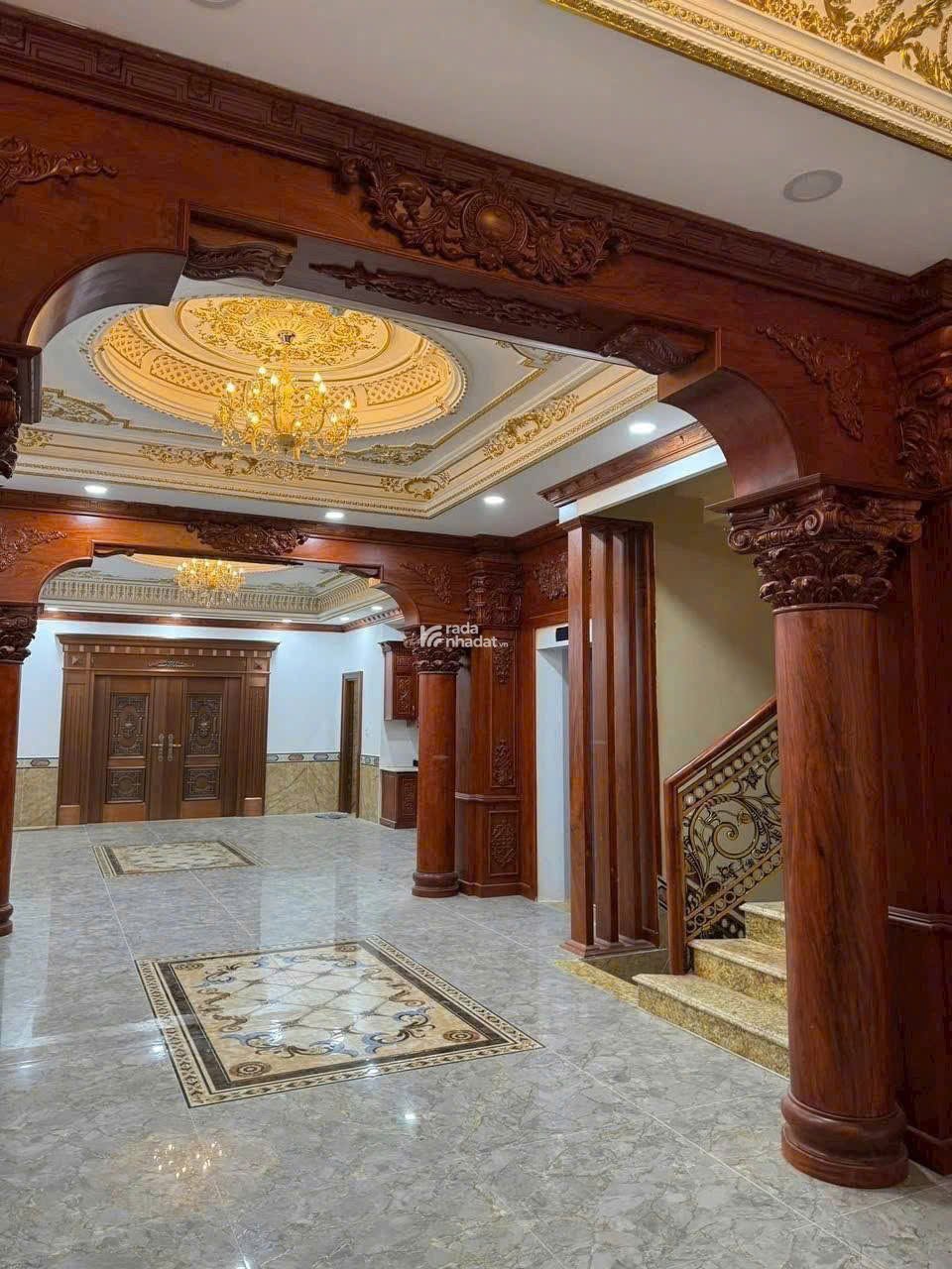 Giảm sốc 2 tỷ bán nhanh biệt thự mặt tiền Hương Giang quận 10 (DT 6,6x26m) 1 hầm 4 tầng