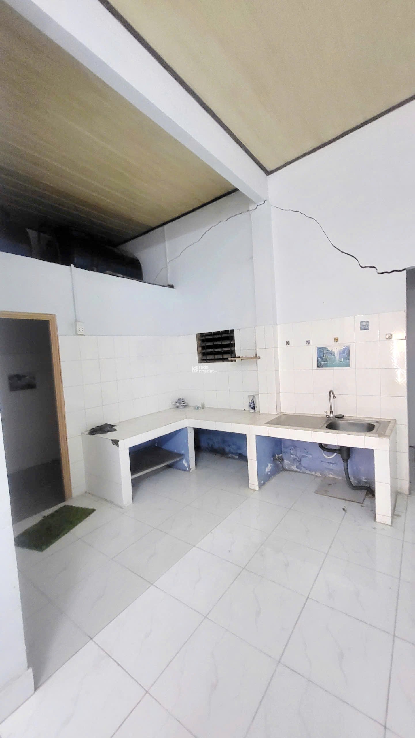 BÁN NHÀ HẺM DT LỚN CÓ DÒNG TIỀN HUỲNH TẤN PHÁT QUẬN 7