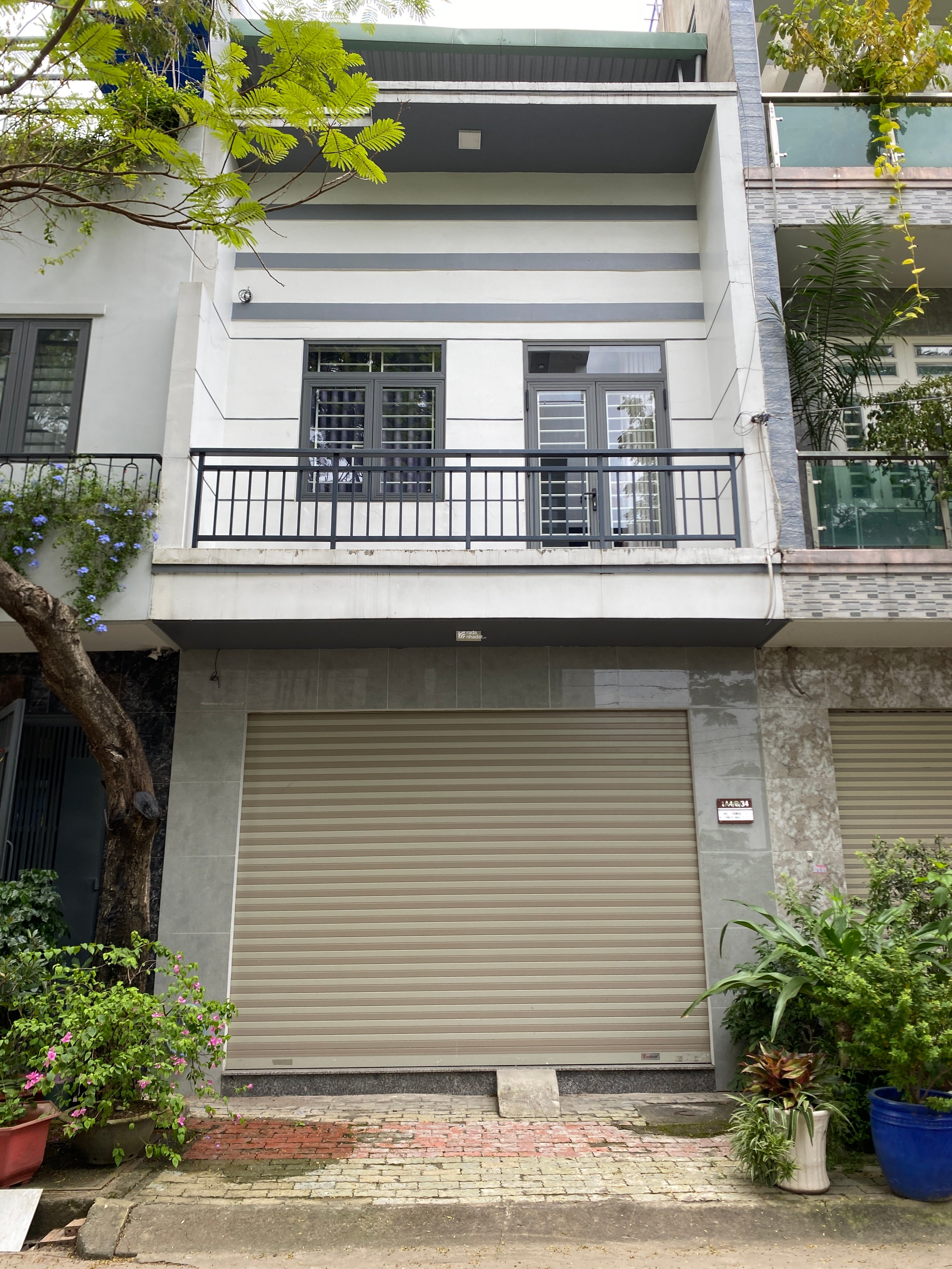 Cần cho thuê nhà nguyên căn 1 lầu 1 trệt đường nhựa 6m vĩ hè 3m