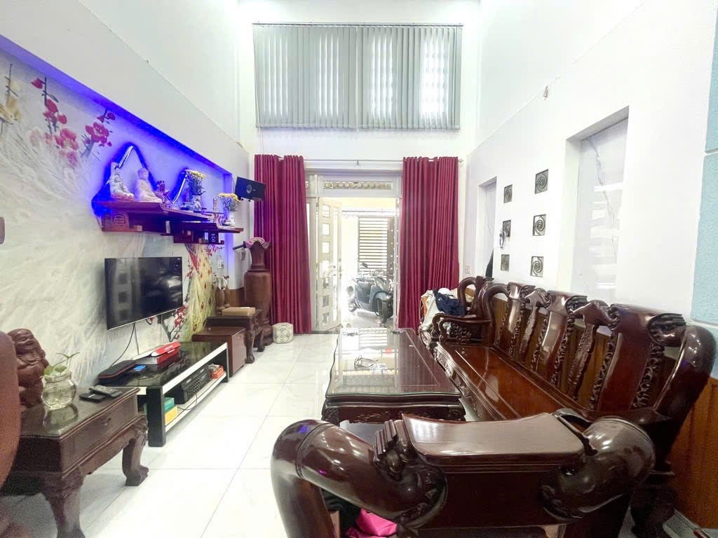 Nhà 3 tầng  Sát mặt tiền Phan Huy Ích  Gò Vấp  Ngay Emart 2 hẻm xe hơi  4x16m  Giá 9.15 tỷ