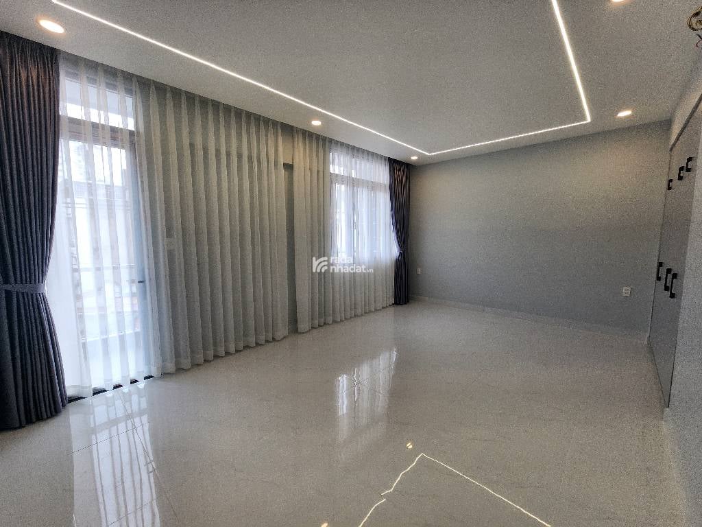 MẶT TIỀN SỐ 5- MẶT TIỀN CHỢ -NGANG 6M ĐẸP- 3 TẦNG BTCT - BAO LỘ GIỚI- KHU KINH DOANH SẦM UẤT