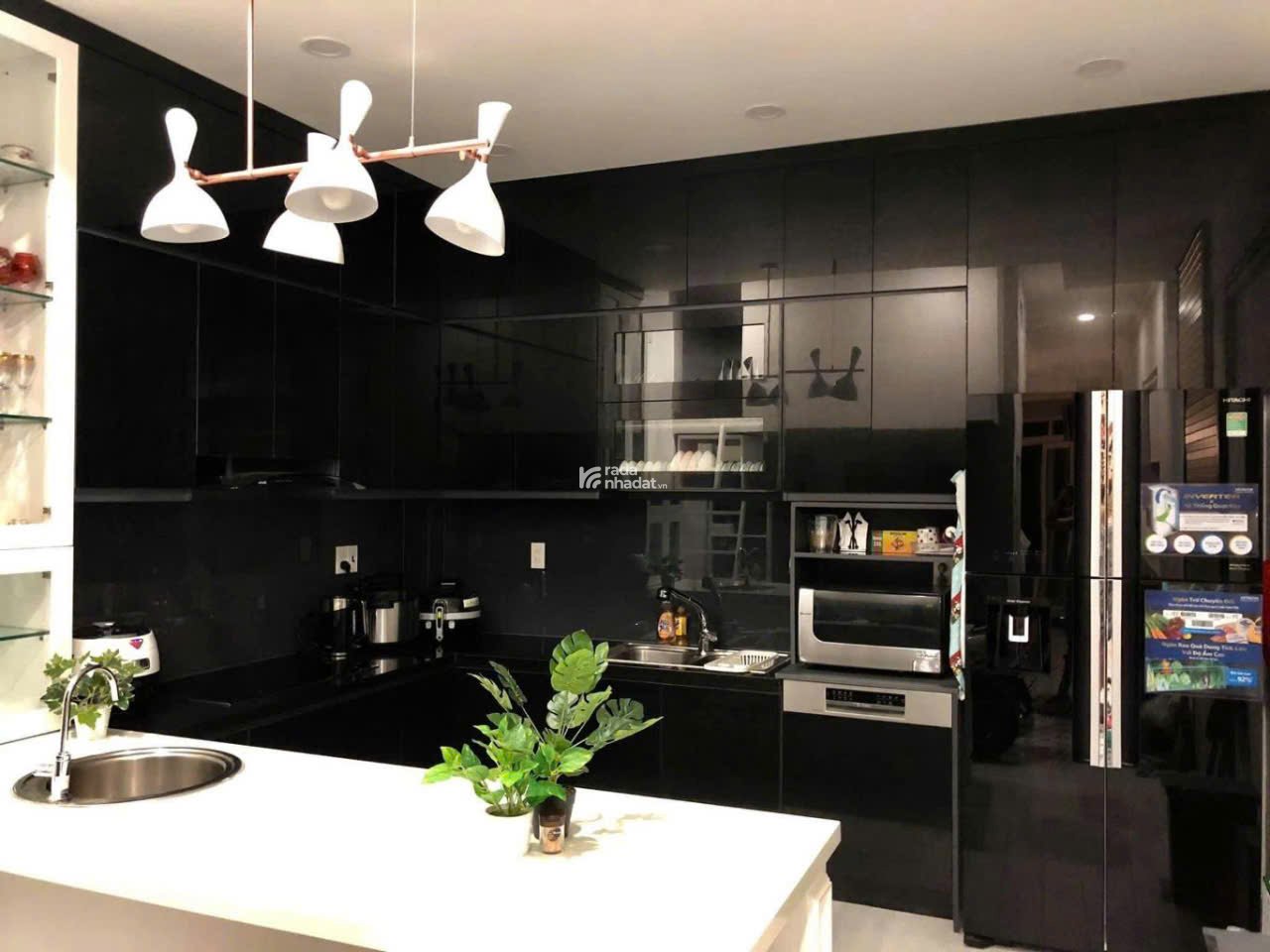 Căn góc 2 mặt tiền kinh doanh Hoa Lan  Phường 2  Phú Nhuận  4x16m  4 tầng  30 tỷ