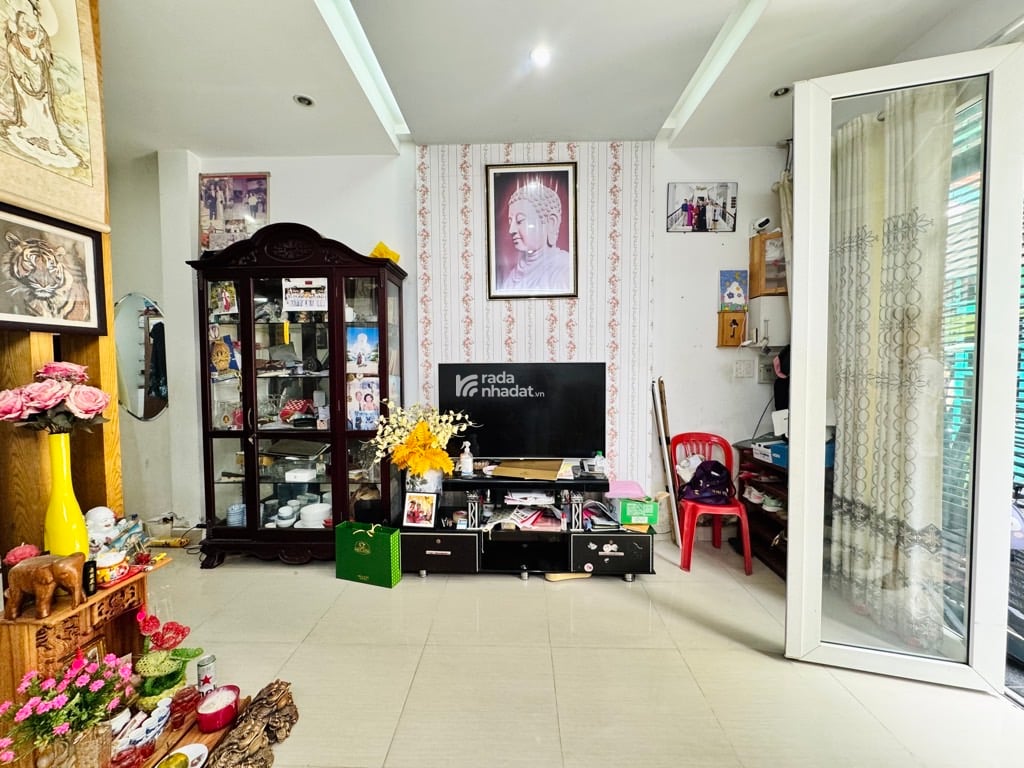 ĐỊNH CƯ BÁN GẤP - HẺM 3.5M TRƯỚC NHÀ - 63M2 - 2TẦNG ĐÚC - MỚI ĐẸP Ở NGAY - CHÍNH CHỦ TRANG BÌA