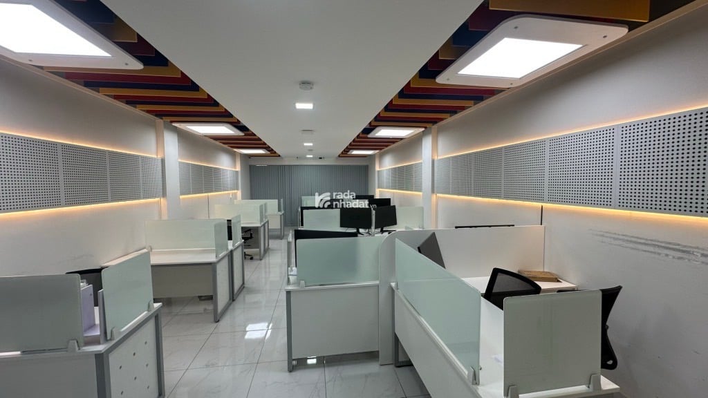 Bán tòa nhà Văn phòng 7 tầng Nguyễn Văn Trỗi, cho thuê 135tr/tháng