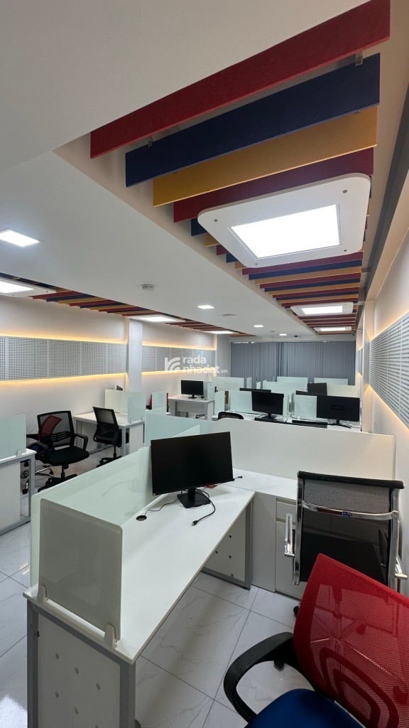 Bán tòa nhà Văn phòng 7 tầng Nguyễn Văn Trỗi, cho thuê 135tr/tháng