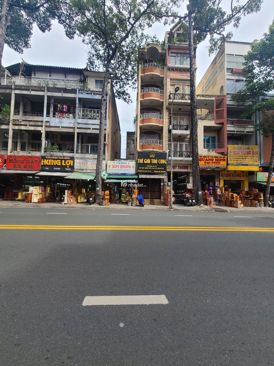 Nhà Bán Mặt Tiền  5.2x26m Nguyễn Chí Thanh P. 12 Q. 5 ngay Bệnh viện Chợ Rẫy nhỉnh 300tr/m2
